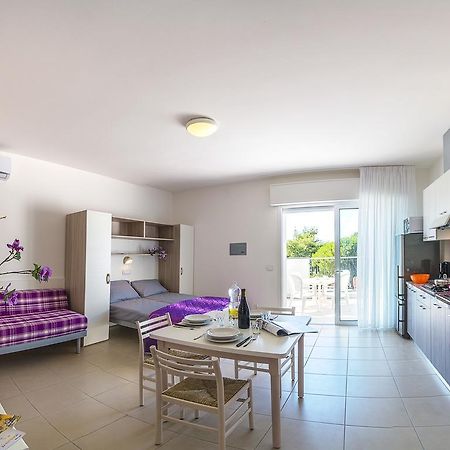Residence Ca'Tullio Bibione Eksteriør bilde