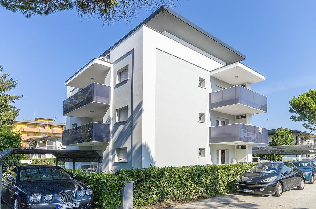 Residence Ca'Tullio Bibione Eksteriør bilde