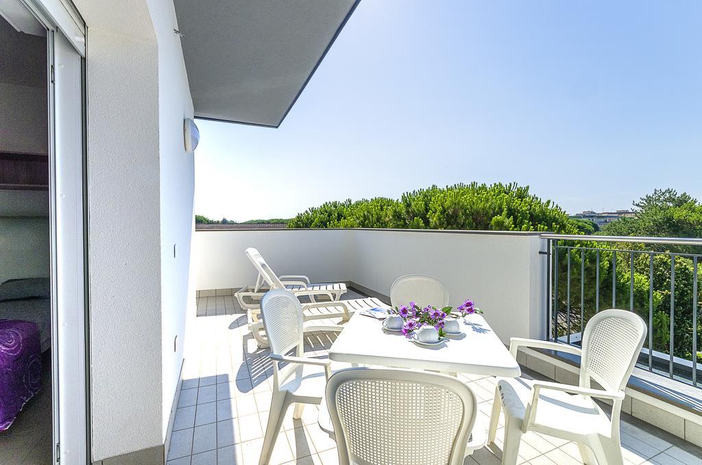 Residence Ca'Tullio Bibione Eksteriør bilde